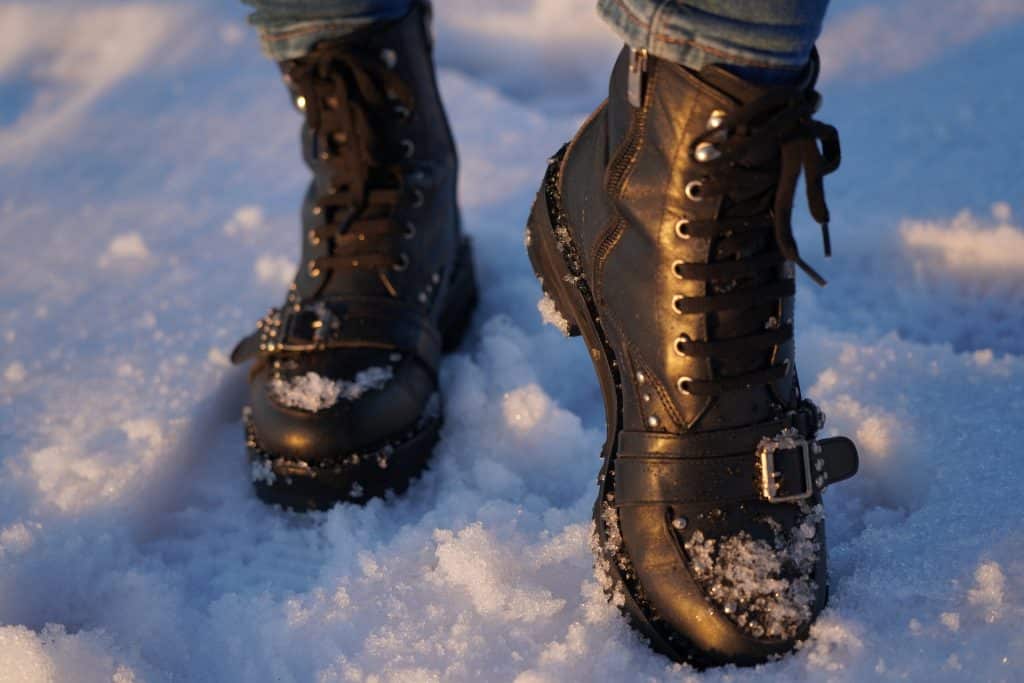Winter carpet cleaning and Advantages of winter rugs