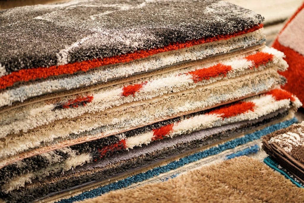 Washing a carpet